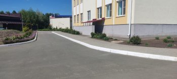 Благоустройство территории школы